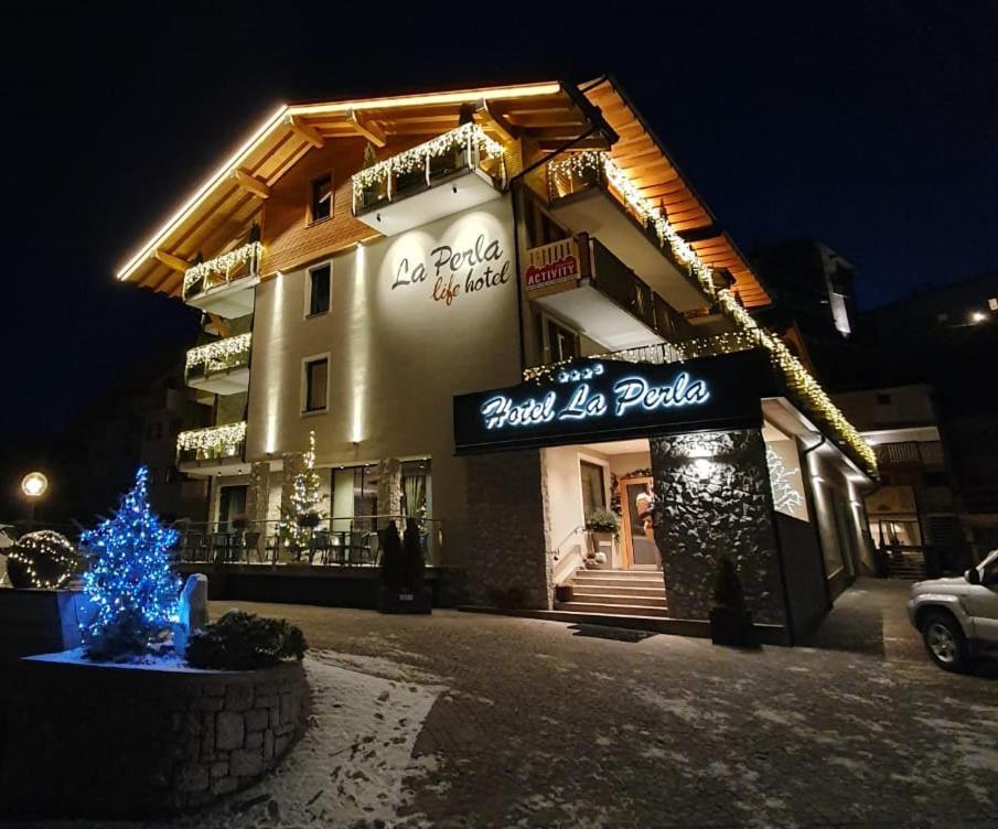Hotel La Perla Andalo Eksteriør bilde