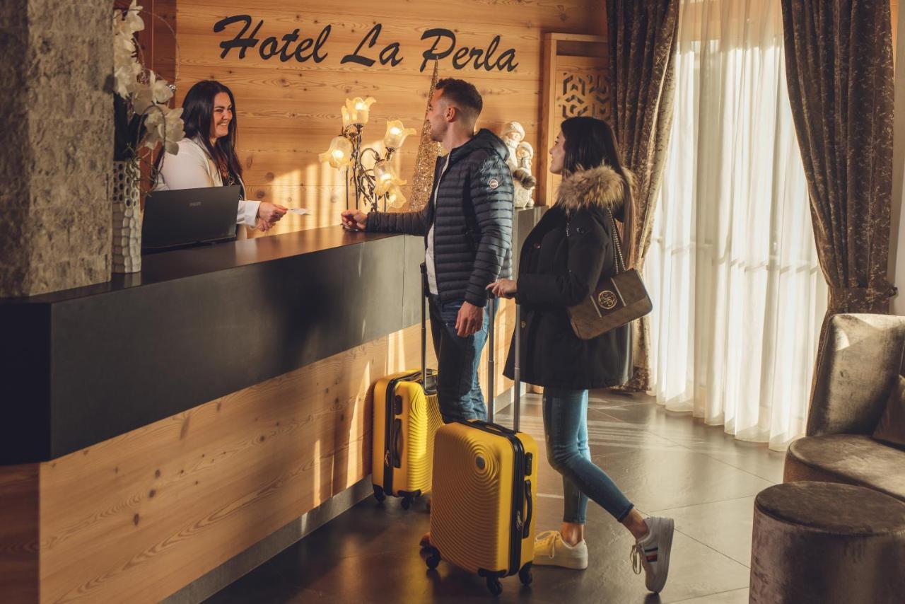 Hotel La Perla Andalo Eksteriør bilde