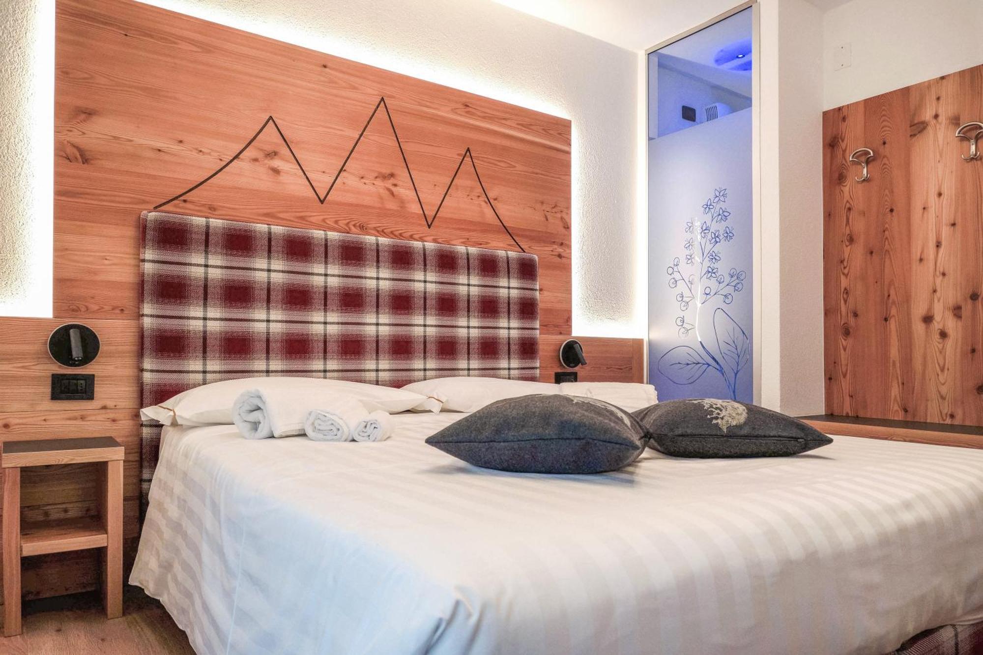Hotel La Perla Andalo Eksteriør bilde