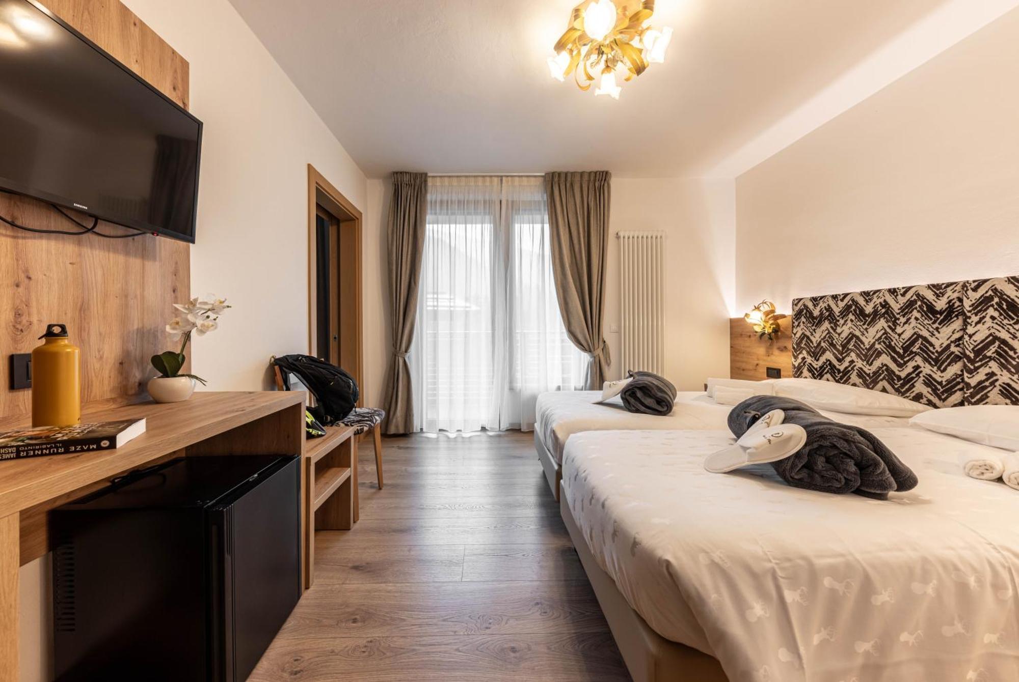 Hotel La Perla Andalo Eksteriør bilde