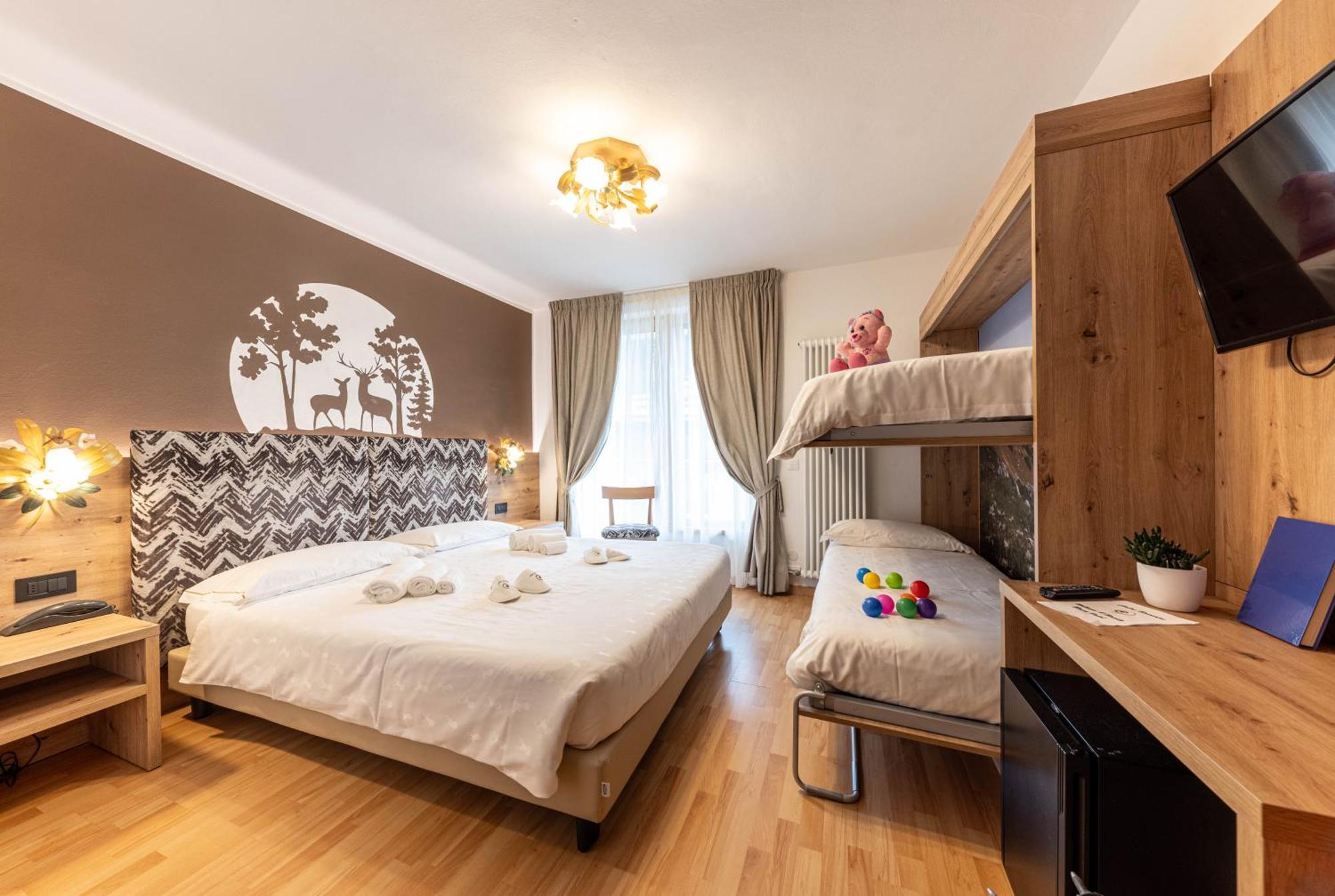 Hotel La Perla Andalo Eksteriør bilde